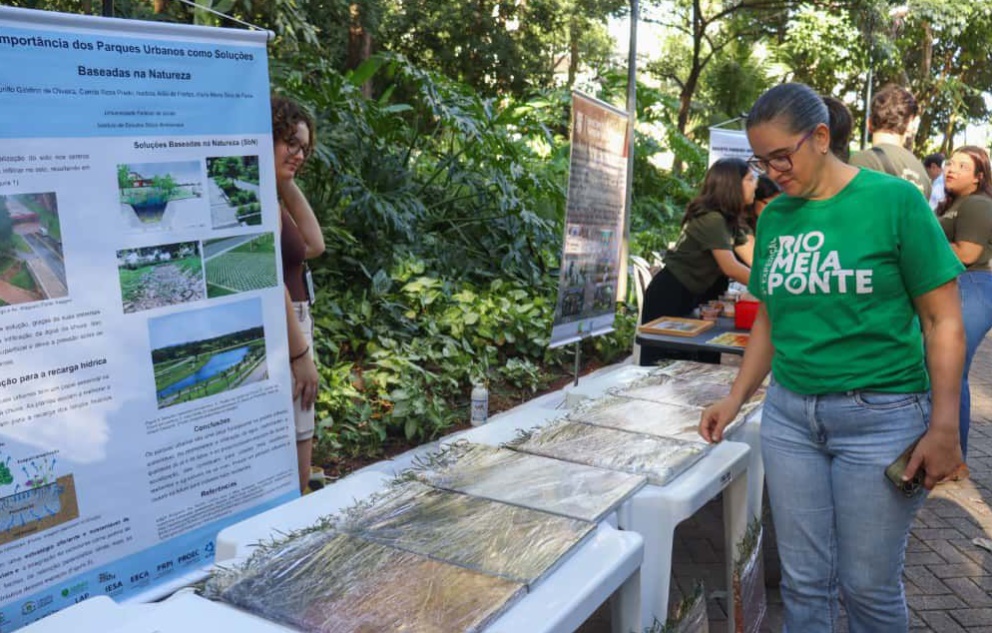 Parque Bernardo Élis recebe Tenda Ambiental em ação pelo Rio Meia Ponte