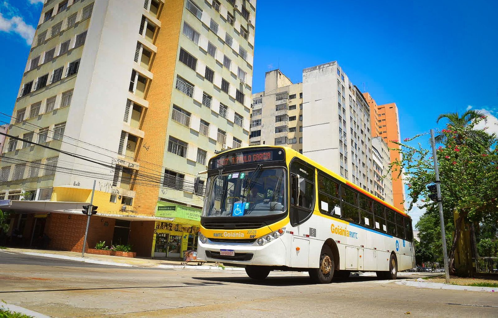 Passagem de ônibus será mantida em R$ 4,30 na Grande Goiânia 