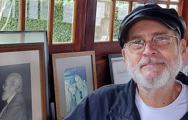 Paulo Frateschi, ex-deputado do PT, morre esfaqueado pelo próprio filho