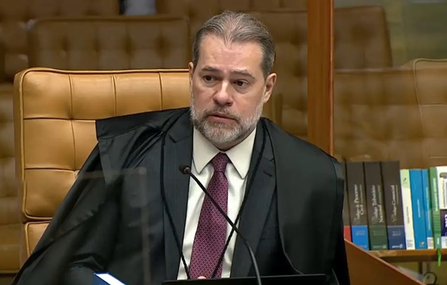 PEC da Blindagem: Dias Toffoli dá dez dias para Câmara se manifestar