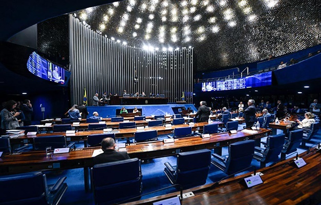 PEC das Drogas entrará na pauta da CCJ do Senado na quarta (13), diz relator
