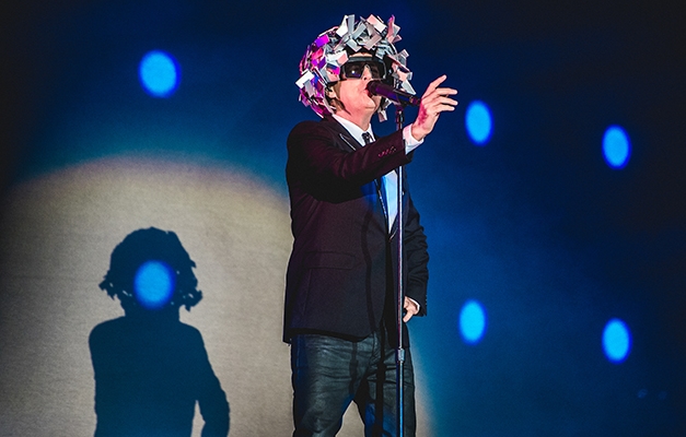 Pet Shop Boys divide público em faixas etárias no primeiro dia do festival