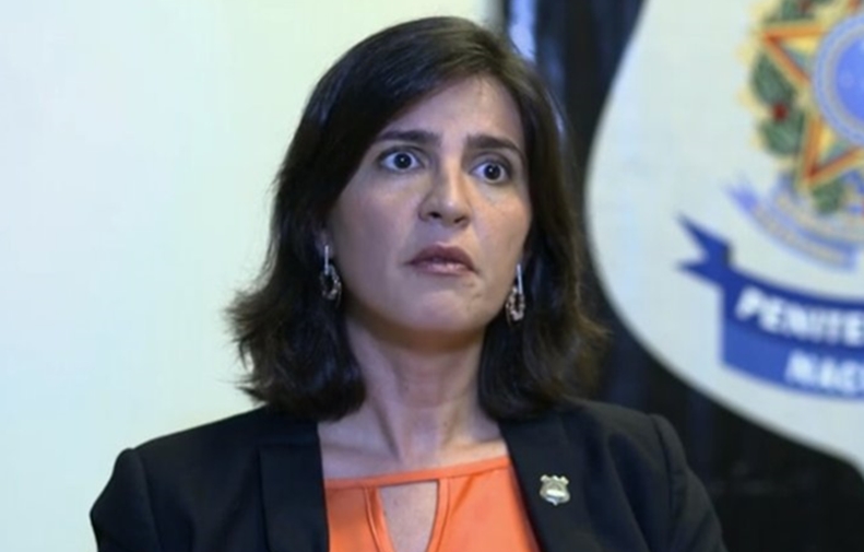 PF exonera delegada da Interpol que atuou no caso Allan dos Santos