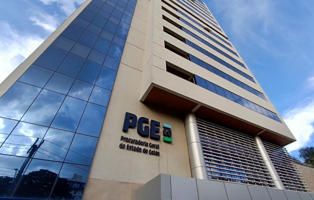 PGE-GO oferta 10 vagas para procurador do Estado de Goiás