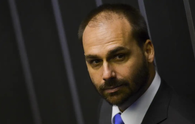 PGR rejeita pedido de prisão contra Eduardo Bolsonaro 