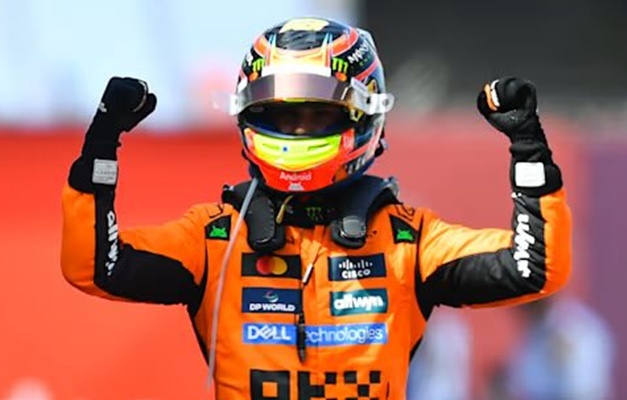 Piastri exalta 'fim de semana excelente' e Norris celebra dobradinha da McLaren: 'Divertido'