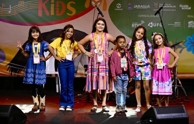 Pirenópolis recebe a final do concurso Canto da Primavera Kids 