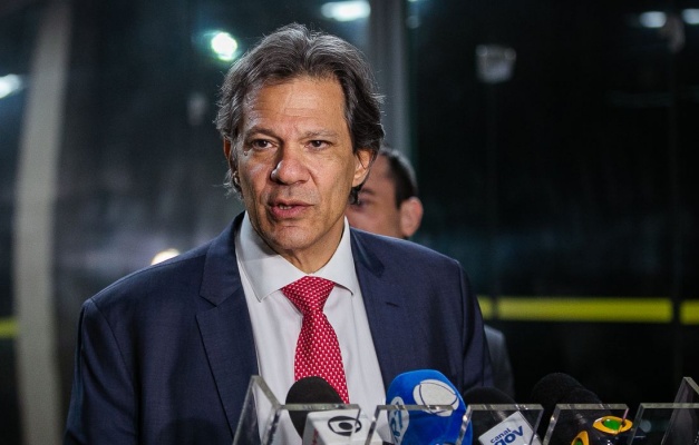 Plano de contingência sobre tarifas dos EUA já foi apresentado a Lula