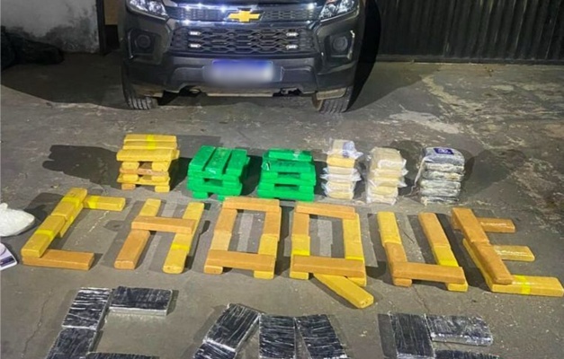 PM apreende mais de 100 quilos de drogas em Goiânia