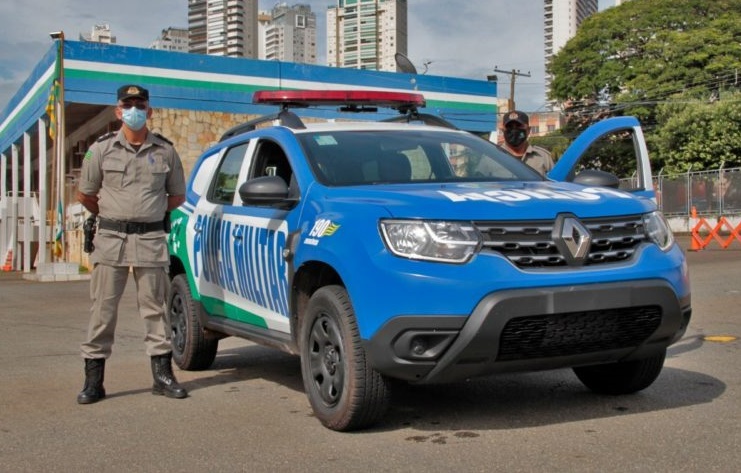 PM de Goiás apresenta plotagem das novas viaturas