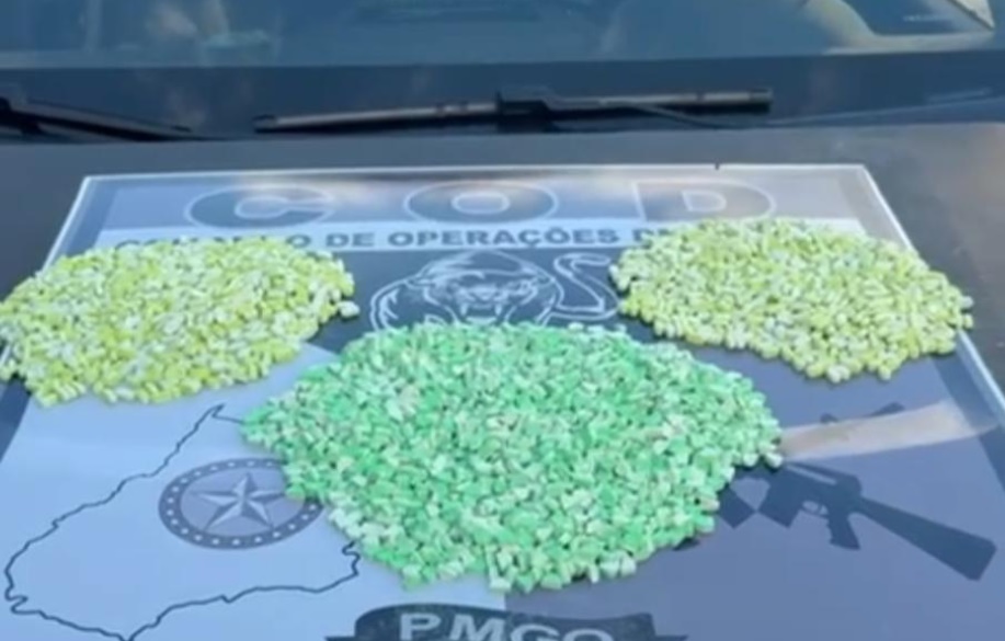 PM-GO apreende 3 mil comprimidos de ecstasy ligados a uma facção do Rio