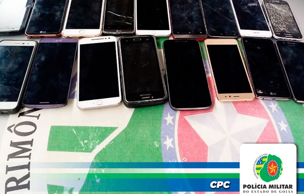 PM prende suspeito de roubo de celulares na Festa da Fantasia, em Goiânia