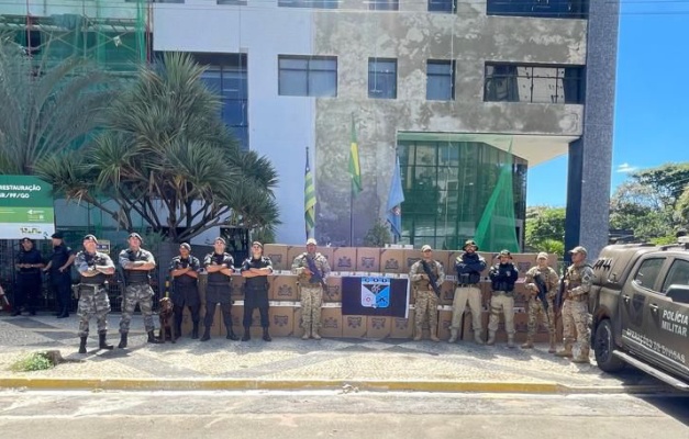 Polícia apreende 2 milhões de cigarros contrabandeados em Goiânia