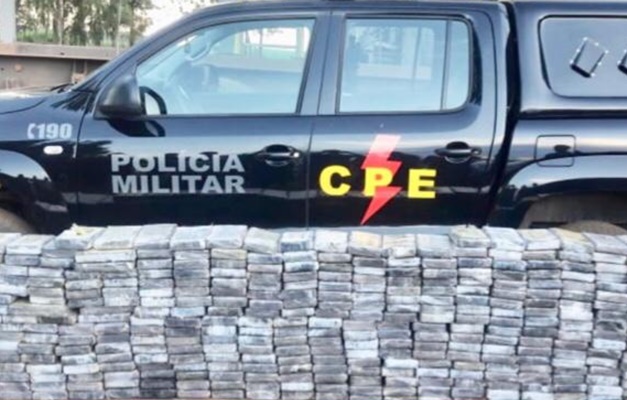 Polícia apreende meia tonelada de cocaína em Jataí (GO)