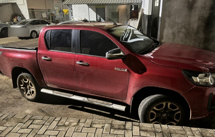 Polícia de Goiás prende grupo responsável por furtos de caminhonetes de luxo