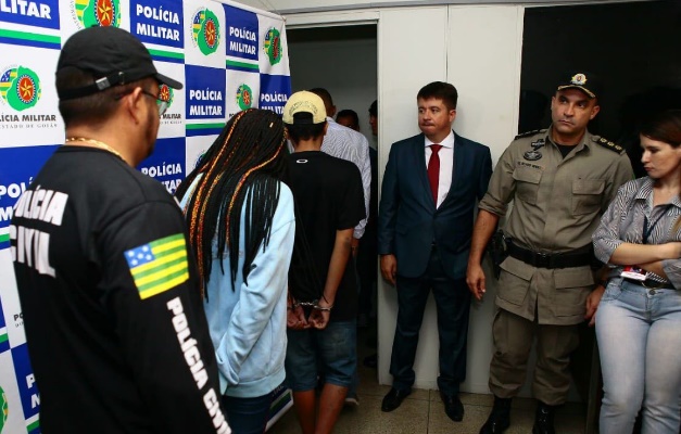 Polícia detalha prisão de suspeitos de matar advogada em Goiânia