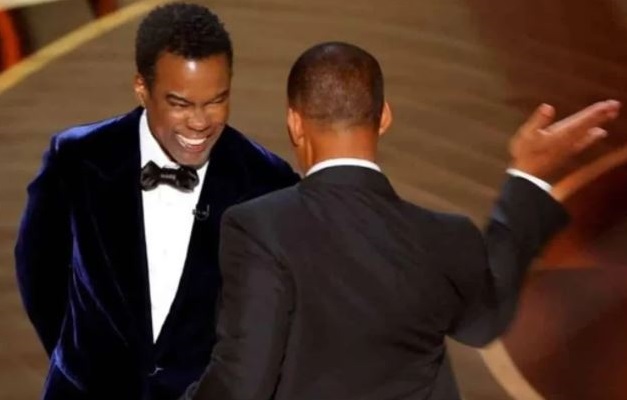 Polícia estava 'pronta para prender' Will Smith após tapa, diz produtor do Oscar