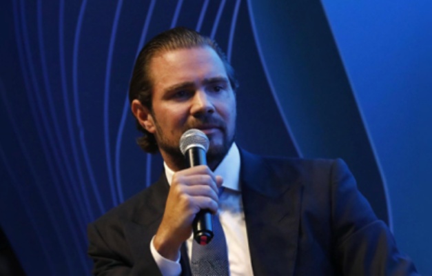 Polícia Federal prende dono do banco Master