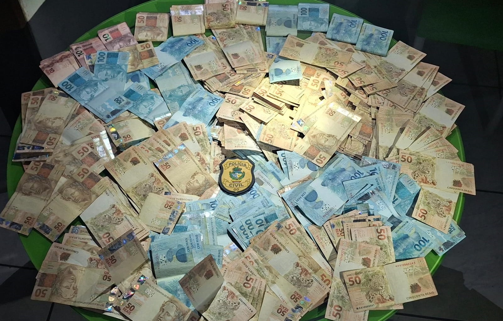 Polícia mira grupo por fraudes de R$ 500 mil em lotéricas de Goiás 