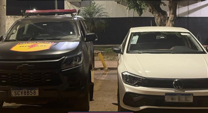 Policiais da Rotam recuperam carro furtado em Luziânia