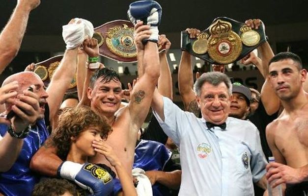 Popó volta ao boxe com vitória por nocaute no 3º round