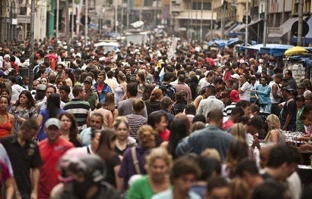 População mundial chega a 8 bilhões nesta terça-feira (15/11), diz ONU