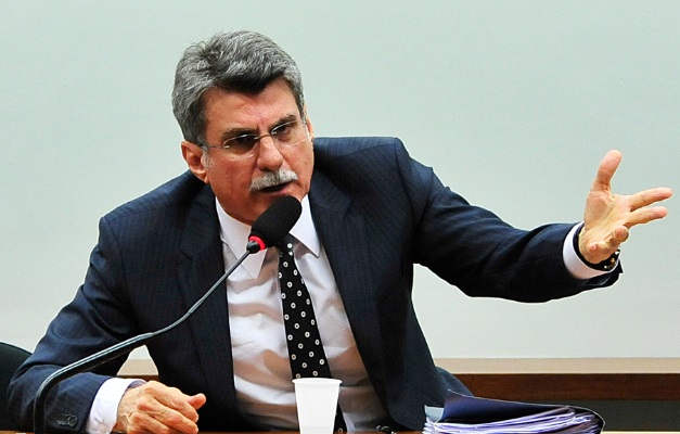 Por 426 votos, Romero Jucá fica fora do Senado após 24 anos