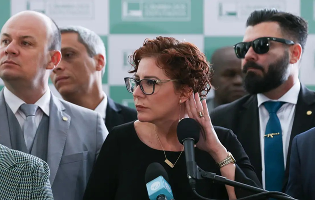 Por 9 votos a 2, Carla Zambelli é condenada pela segunda vez no STF 