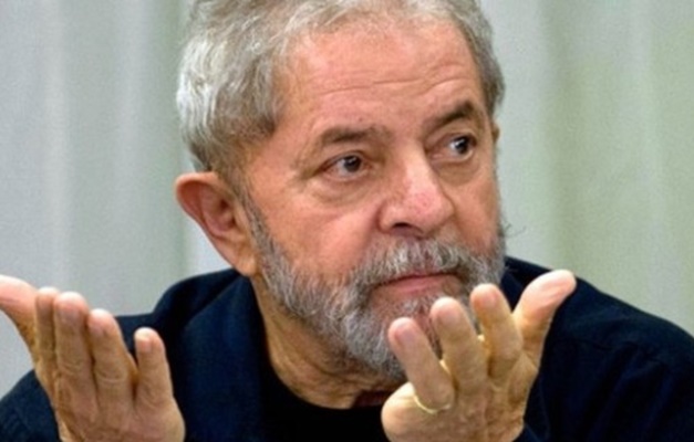 Por ordem de Moro, BC bloqueia R$ 606 mil de Lula