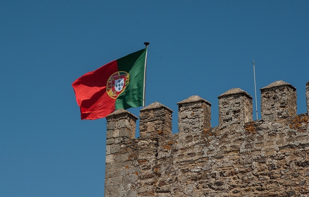 Portugal aprova nova 'lei dos estrangeiros'
