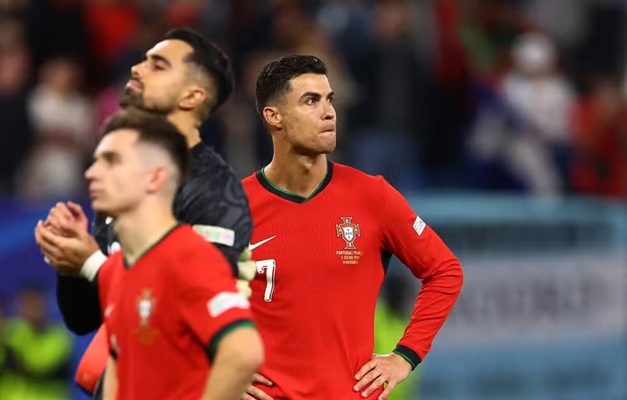 Portugal é eliminado pela França nos pênaltis e Cristiano Ronaldo se despede da Eurocopa