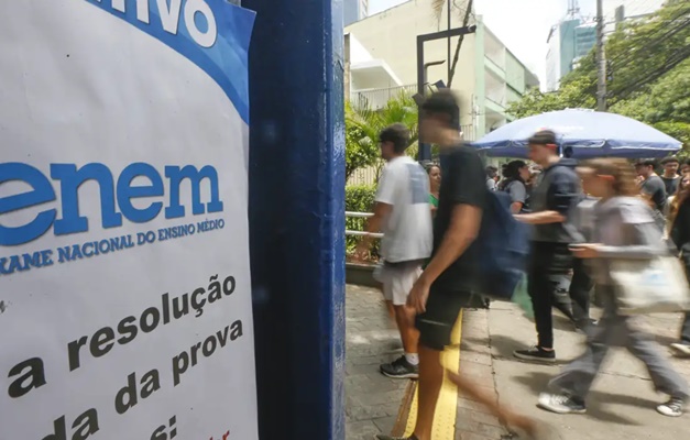 Prazo para pedir isenção da inscrição no Enem termina nesta sexta-feira (2)