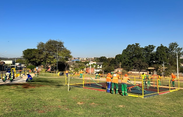 Prefeitura conclui obras da praça do Residencial Eli Forte, em Goiânia