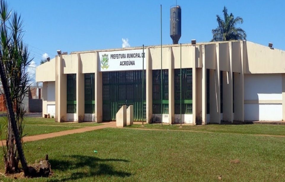 Prefeitura de Acreúna abre processo seletivo com salários de até R$ 8 mil 