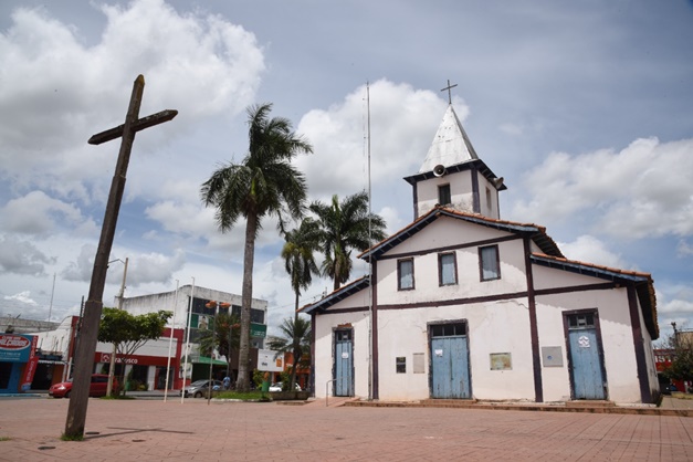 Prefeitura de Aparecida de Goiânia vai restaurar Igreja Matriz