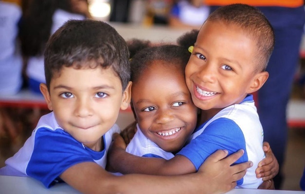 Prefeitura de Goiânia divulga calendário de 2023 para escolas e Cmeis