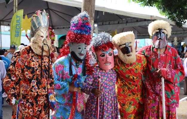 Prefeitura de Goiânia promove encontro de Folia de Reis e de catira