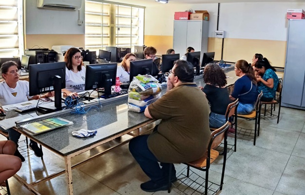 Prefeitura de Goiânia realiza mutirão para atualização do CadÚnico