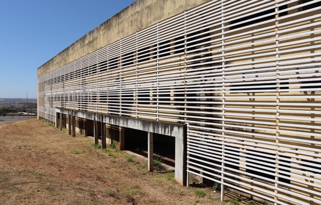 Prefeitura de Senador Canedo autoriza retomada de obras no Paço Municipal