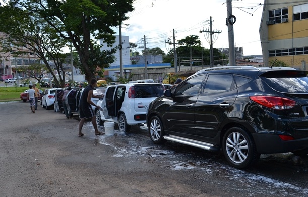 Prefeitura endurece regras para lavadores de carro em Goiânia