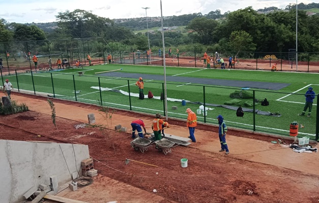 Prefeitura finaliza novo centro esportivo no Conjunto Aruanã III em Goiânia 