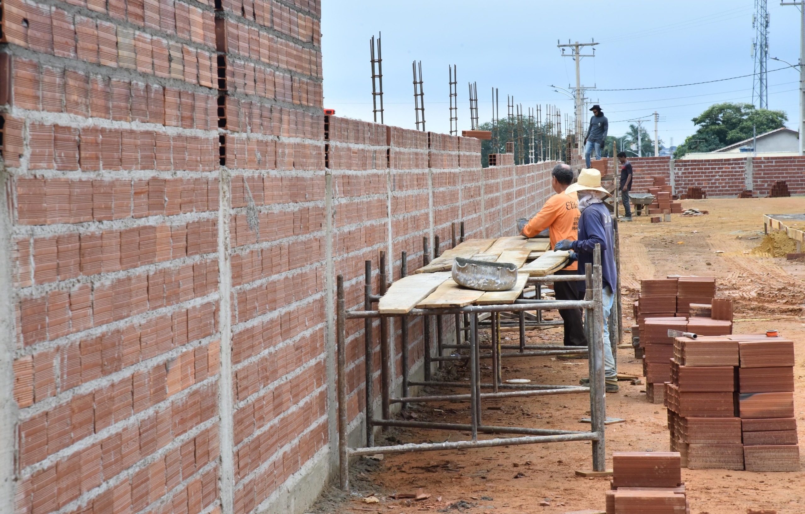 Prefeitura inicia obras de novos Centros de Educação Infantil em Aparecida 