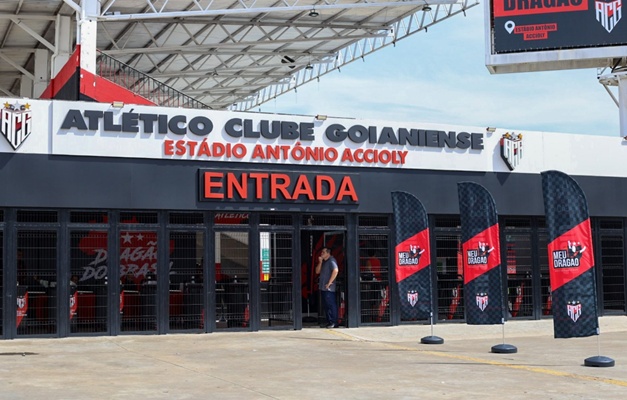 Prefeitura promove jogo beneficente com ex-jogadores do Atlético-GO