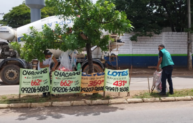 Prefeitura remove 4,5 mil faixas publicitárias irregulares em Goiânia