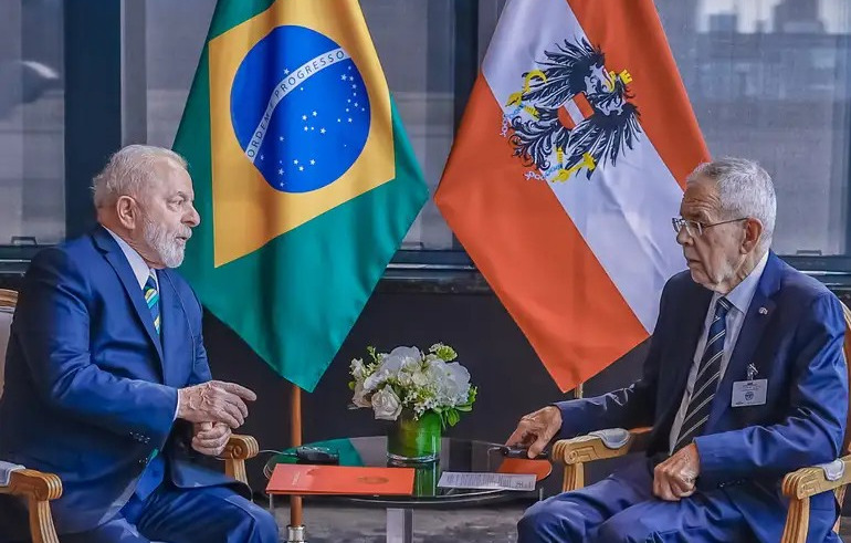 Presidente da Áustria anuncia que não vai participar da COP30 devido ao alto preço da viagem
