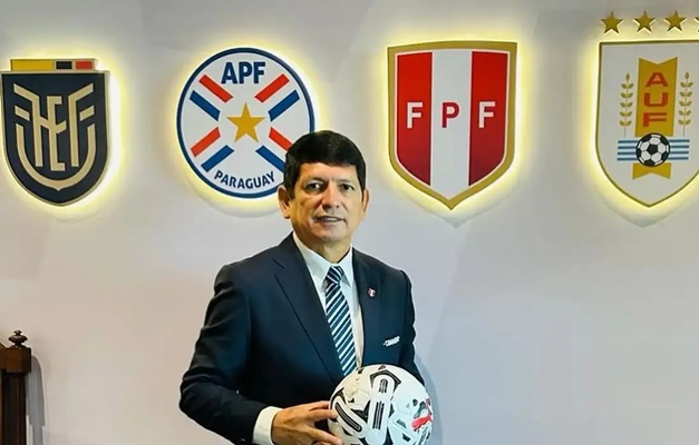 Presidente da Federação Peruana de Futebol é preso por suspeita de corrupção