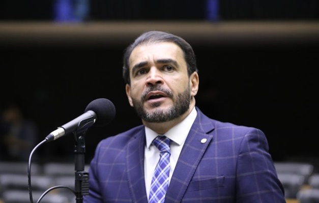 Presidente do Conselho de Ética diz que caso Eduardo Bolsonaro será votado até o fim do ano