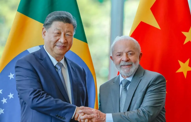 Presidentes do Brasil e da China assinam 37 acordos bilaterais