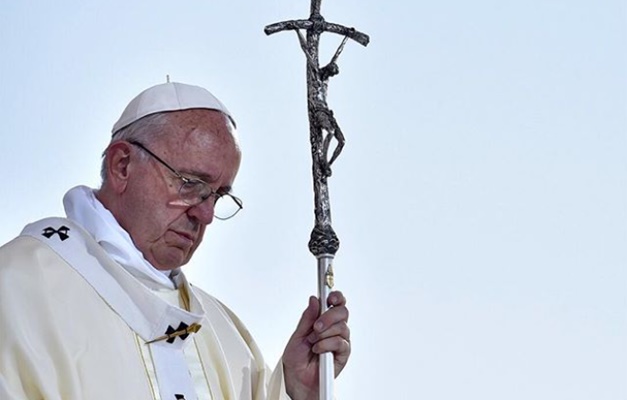 Pressionada, Igreja Católica inicia maior cúpula sobre abuso sexual da história