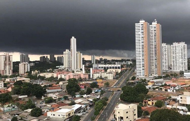 Previsão do tempo indica pancadas de chuva em Goiânia no feriado prolongado 